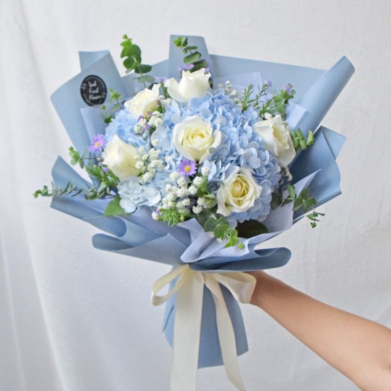 Charlee | Fresh Flower Bouquet | Same day delivery