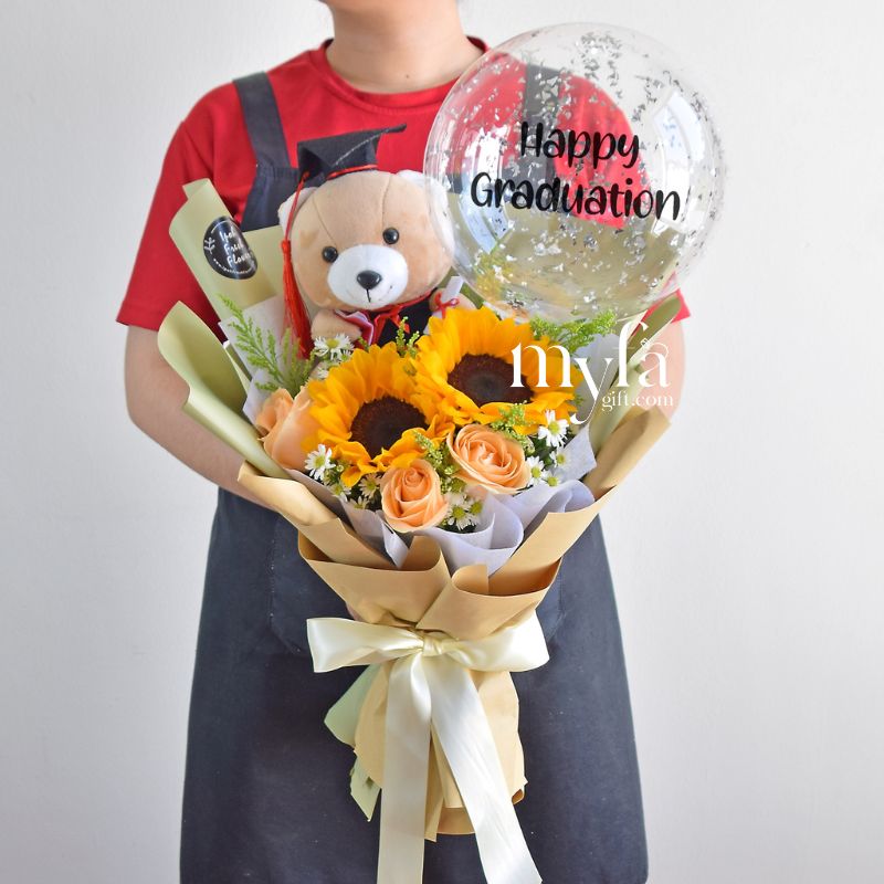 Bradford| Graduation Bouquet| Graduation Gift Delivery