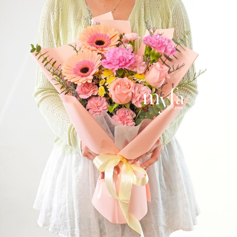 Adeline| Mother's Day Special Fresh Flower| Same Day Delivery Taiping