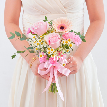Ashley Bridal Bouquet| Fresh Flower for Wedding & ROM| Start from RM79 Taiping