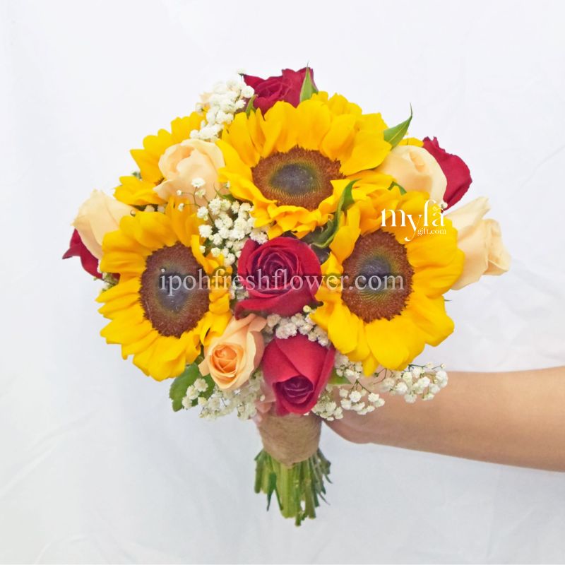 Betty Bridal Bouquet| Flower Bouquet For Wedding & ROM
