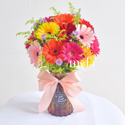 Blush Crush Vase Arrangement| Fresh Flower In A Vase| Same Day Delivery