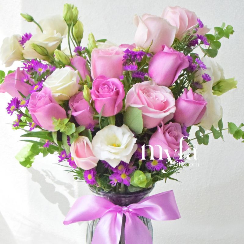 Heather Vase Arrangement| Fresh Flower In A Vase| Same Day Delivery