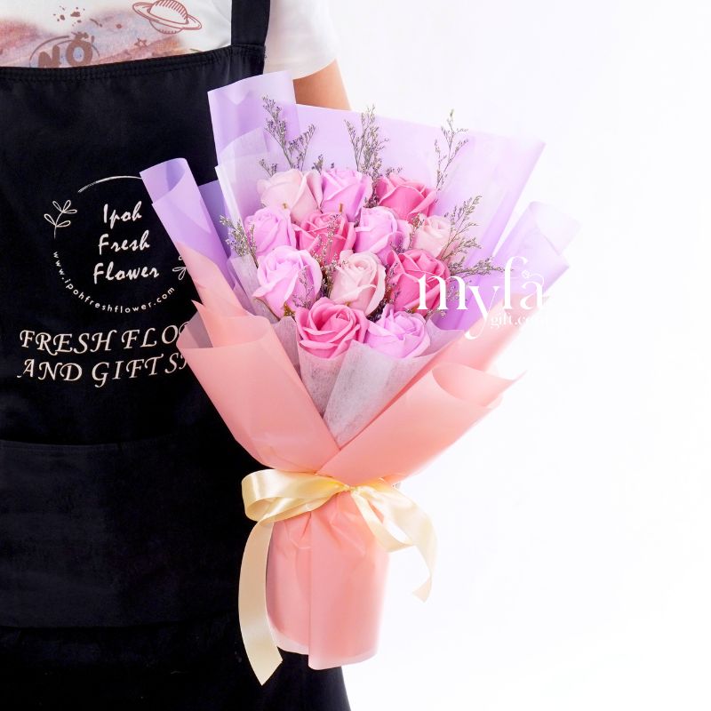 Hertha| Soap Flower Bouquet & Gift| Same Day Delivery Taiping Perak