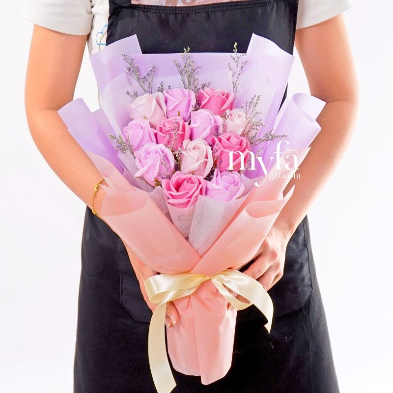  Hertha| Soap Flower Bouquet & Gift| Same Day Delivery Taiping Perak