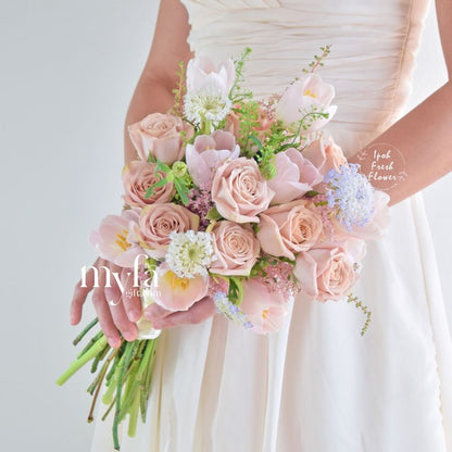 Ivory Bridal Bouquet| Flower Bouquet For Wedding & ROM