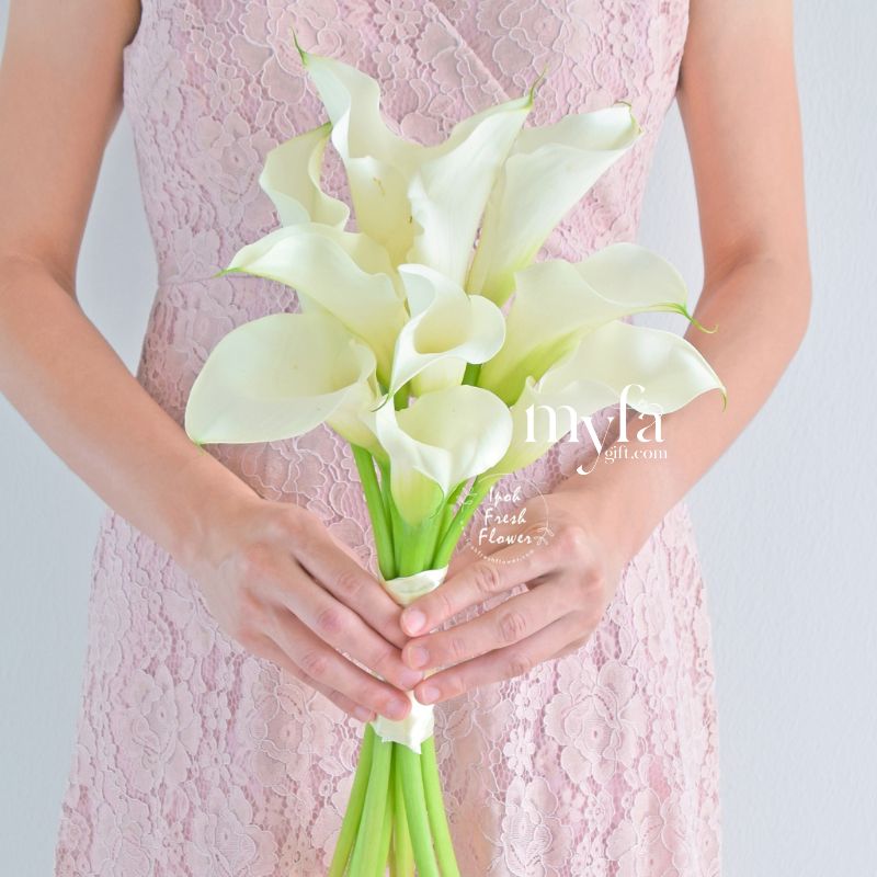 Lilah Bridal Bouquet| Flower Bouquet For Wedding & ROM