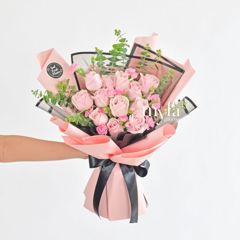 Black Pink | Fresh Flower Bouquet | Same day delivery