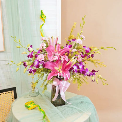 Elena | Fresh Flower Vase Arrangement | Same Day Gift Delivery