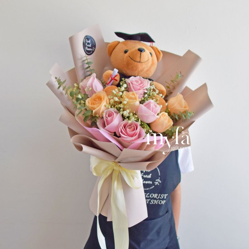Fabulous| Graduation Bouquet| Graduation Gift Delivery