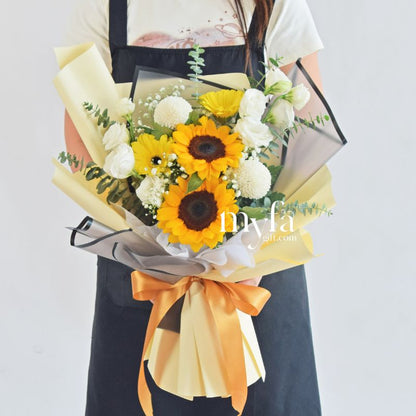 Happy Days | Fresh Flower Bouquet | Same day delivery
