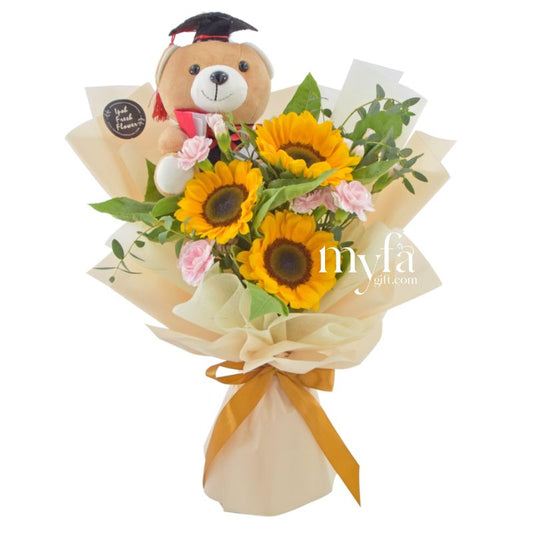 Harvard| Graduation Bouquet| Graduation Gift Delivery