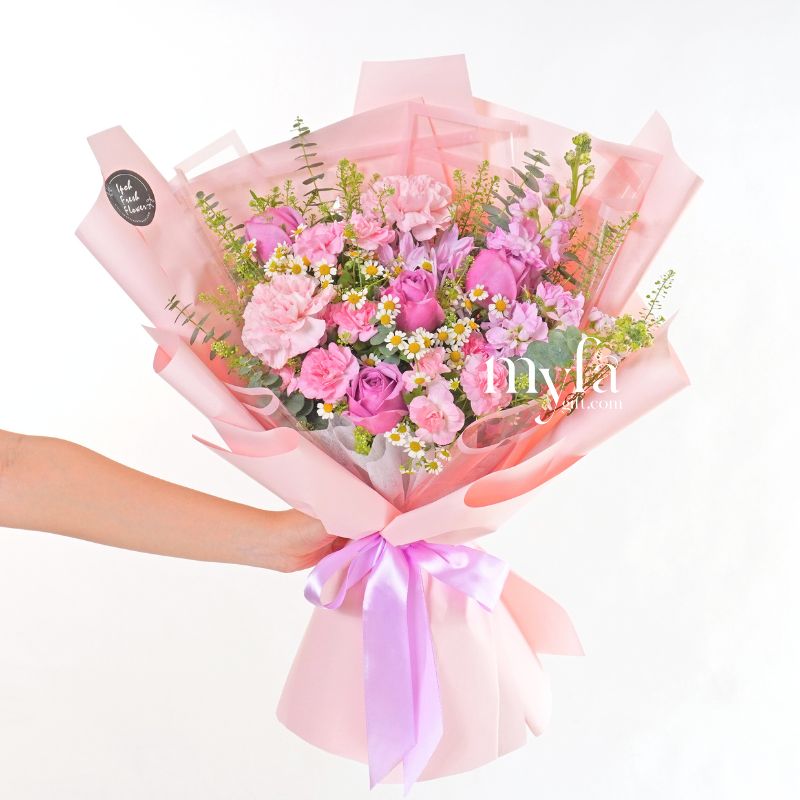Helena| Fresh Flower Bouquet Gift Delivery| Same Day Delivery