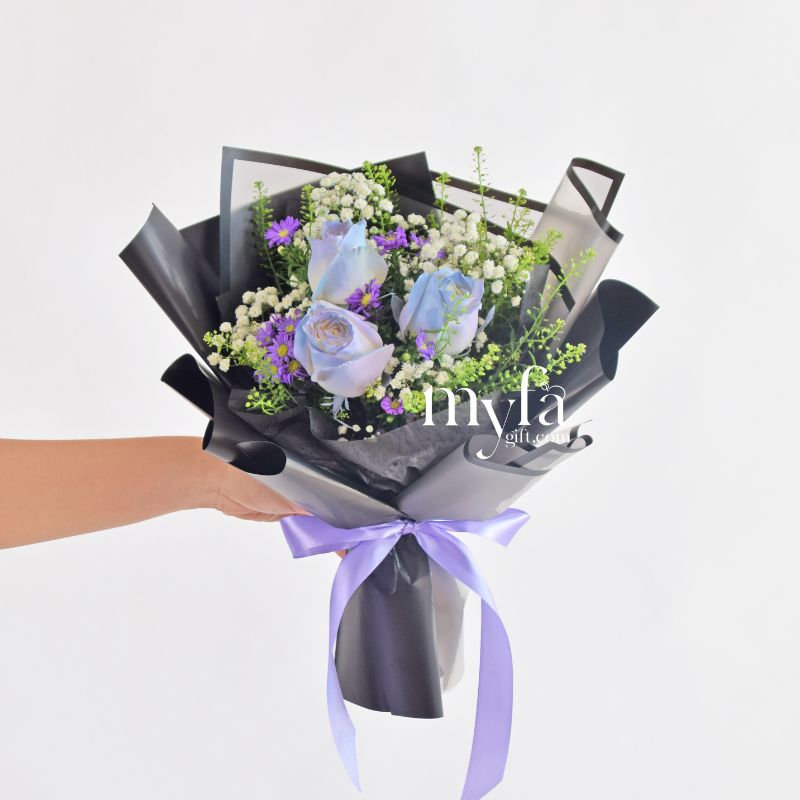 Lincoln| Petite Fresh Flower Bouquet |Same day delivery