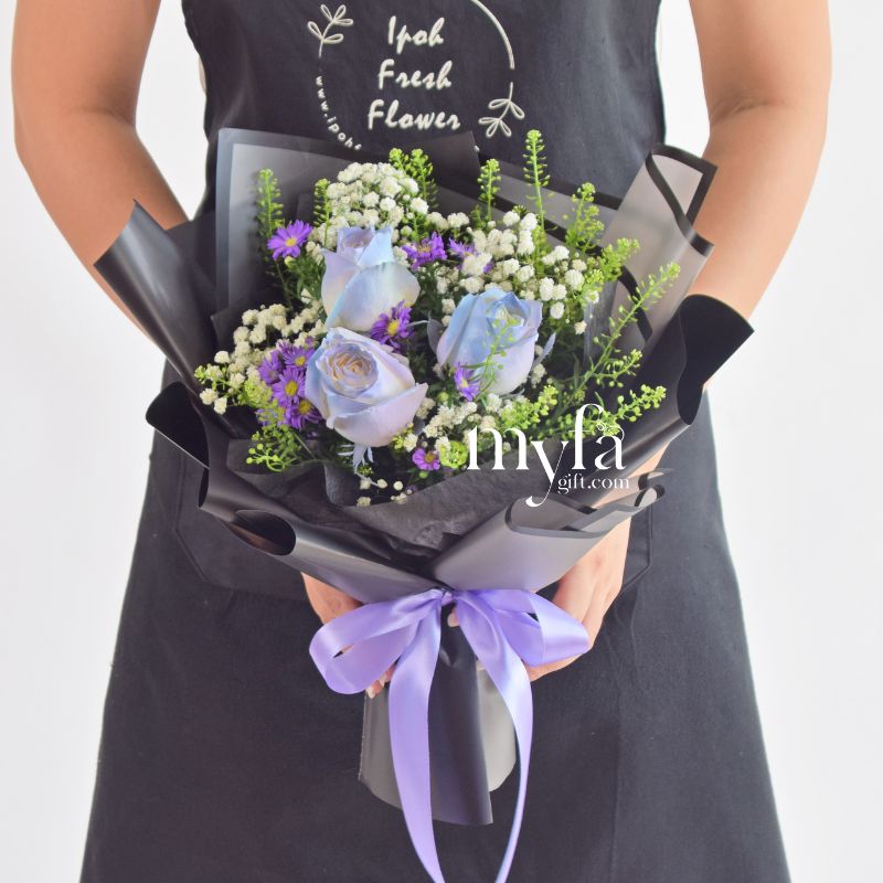 Lincoln| Petite Fresh Flower Bouquet |Same day delivery