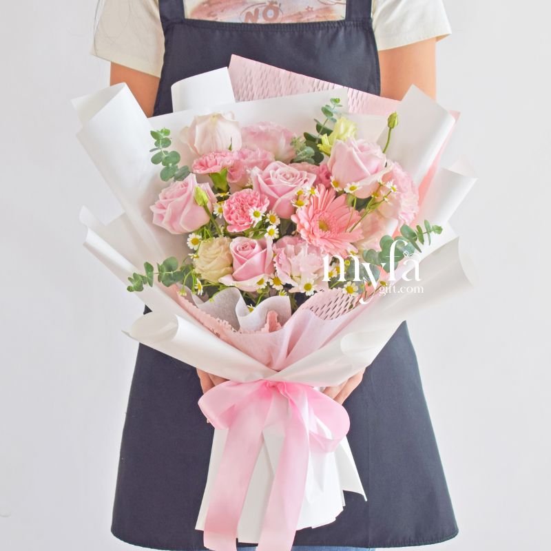 Louise| Fresh Flower Bouquet |Same day delivery