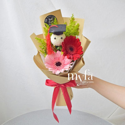 Mini Grad| Graduation Bouquet| Graduation Gift Delivery