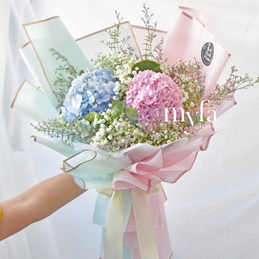 Morgan| Graduation Bouquet| Graduation Gift Delivery