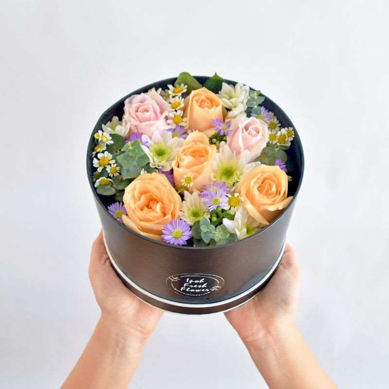 Osaka Flower Box | Fresh Flower Bloom Box| Same Day Delivery