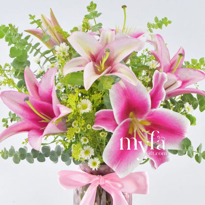 Pink Perfection Vase Arrangement| Fresh Flower In A Vase| Same Day Delivery