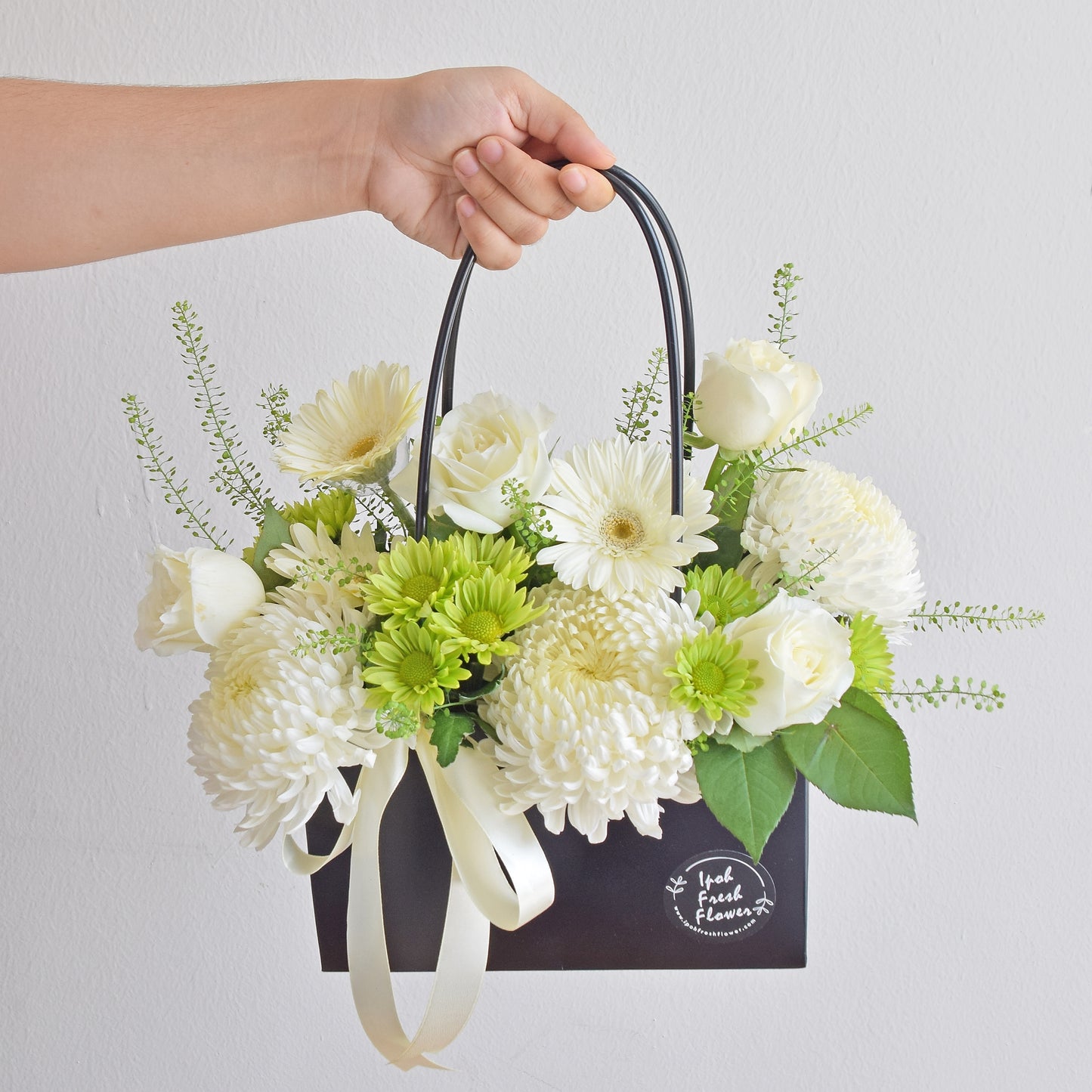 Pureheart| Fresh Flower Basket| Same Day Delivery