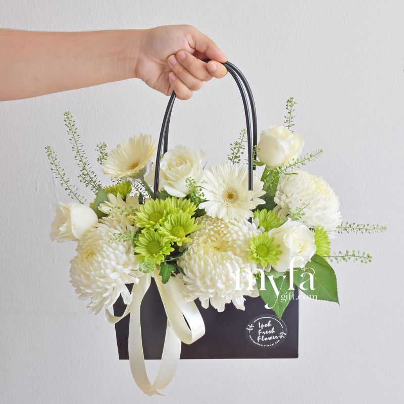 Pureheart| Fresh Flower Basket| Same Day Delivery Taiping