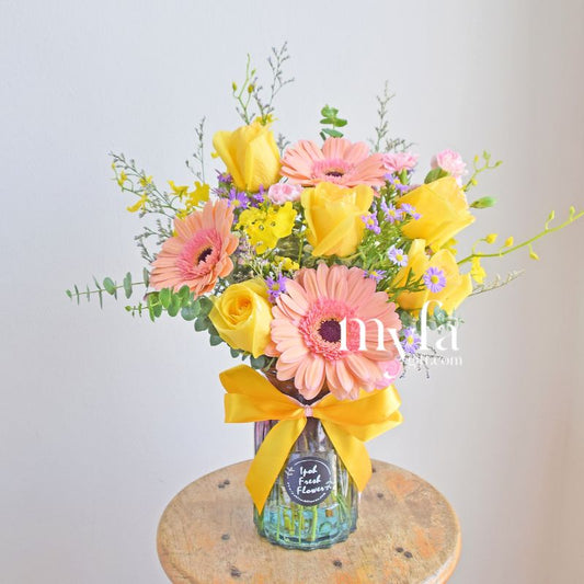 Raphael Vase Arrangement| Fresh Flower In A Vase| Same Day Delivery