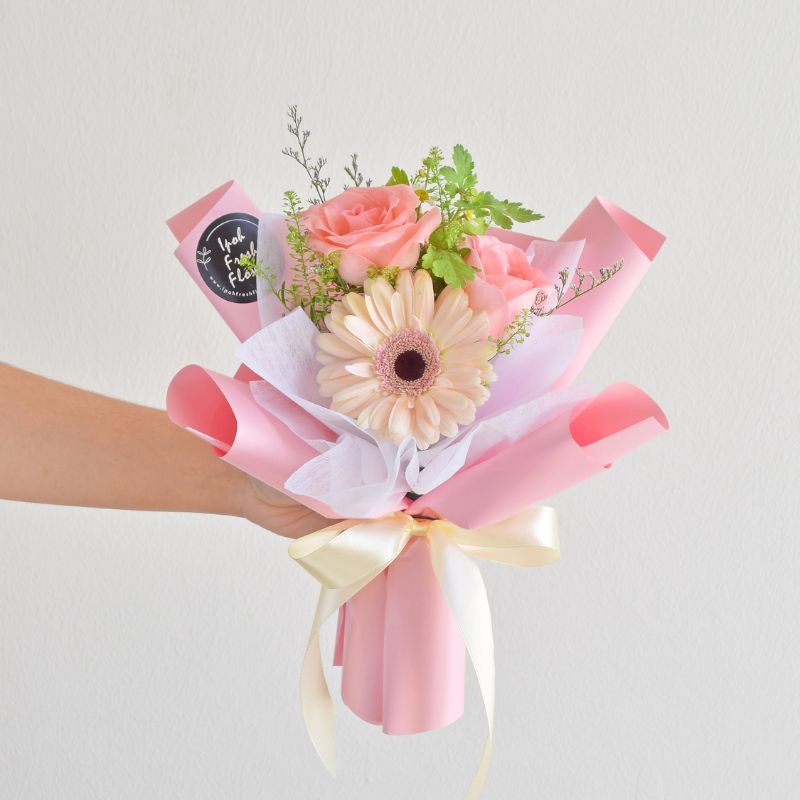 Yukki| Fresh Flowers Below RM100| Same Day Delivery